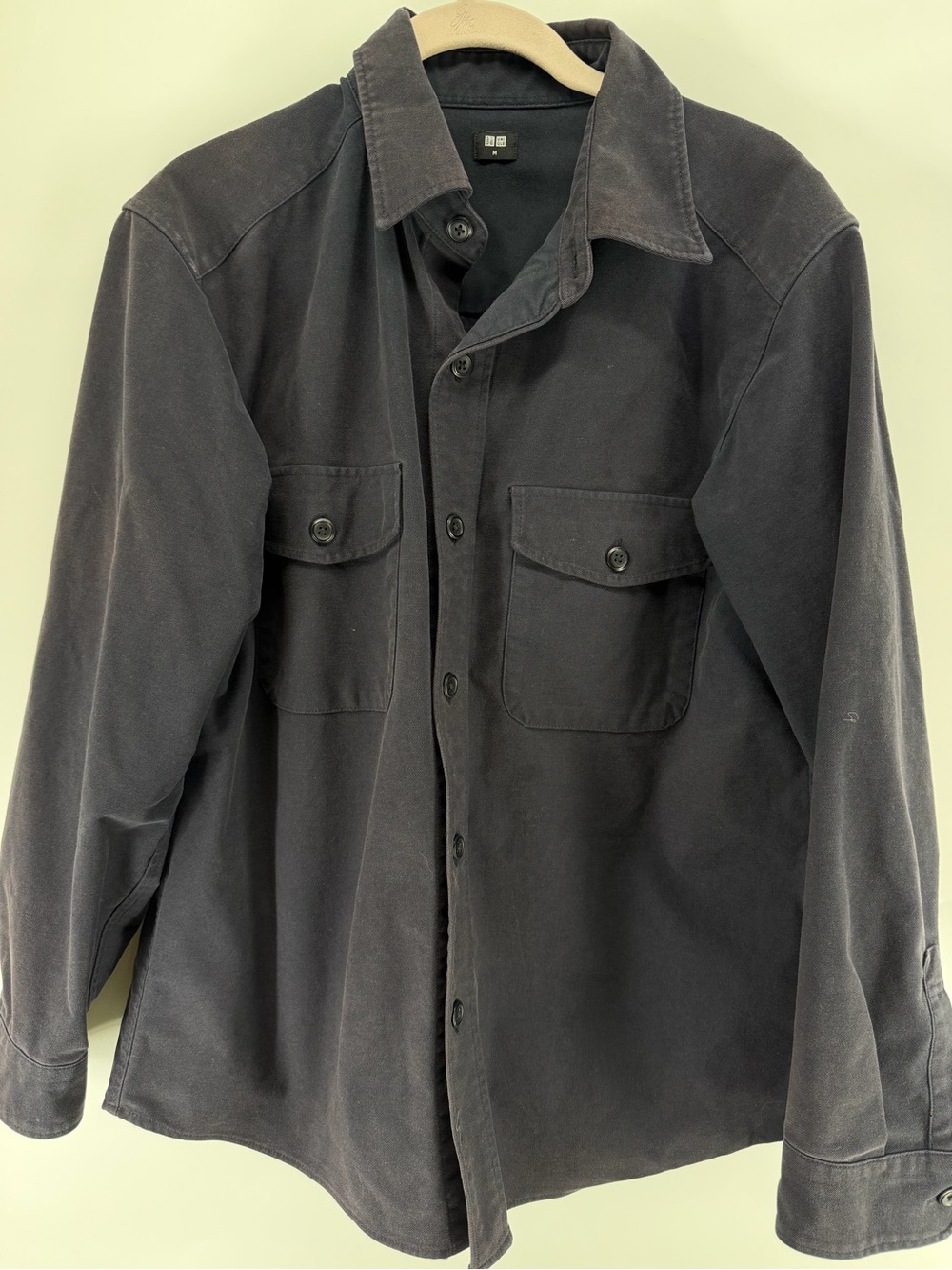 Uniqlo Men's Lightweight Shirt Jacket in Dark Gray